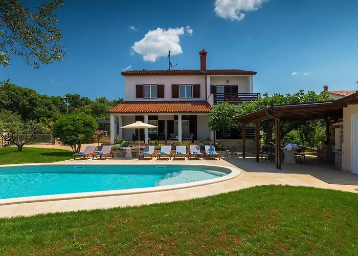 David Semesterbostad *